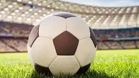 中国明星足球队首发阵容即将揭晓！